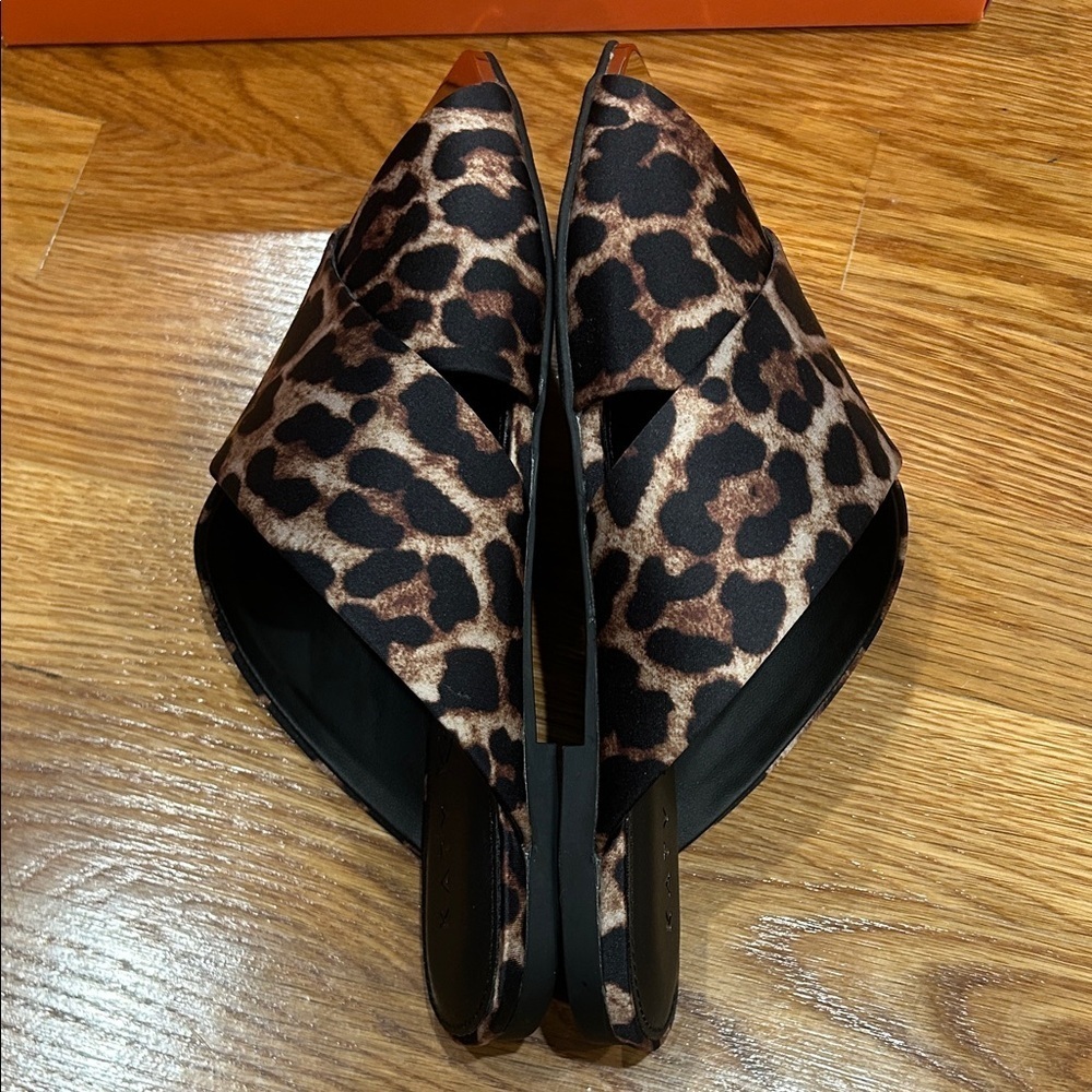 Katy Perry Collections Leopard Print cross over check in slide Satin Sandals 8.5 - Picture 8 of 10